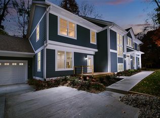5876 Carrollton Ave, Indianapolis, IN