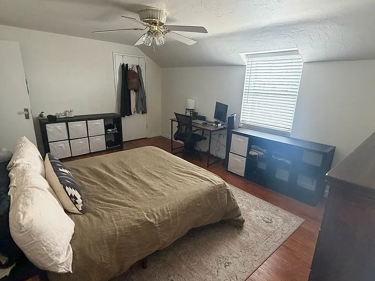 526 Bellaire Ave — Photo 19