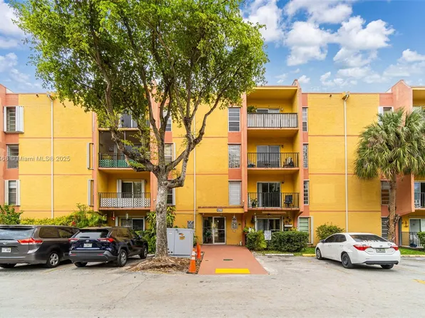 4709 NW 7th St APT 204-9, Miami, FL 33126