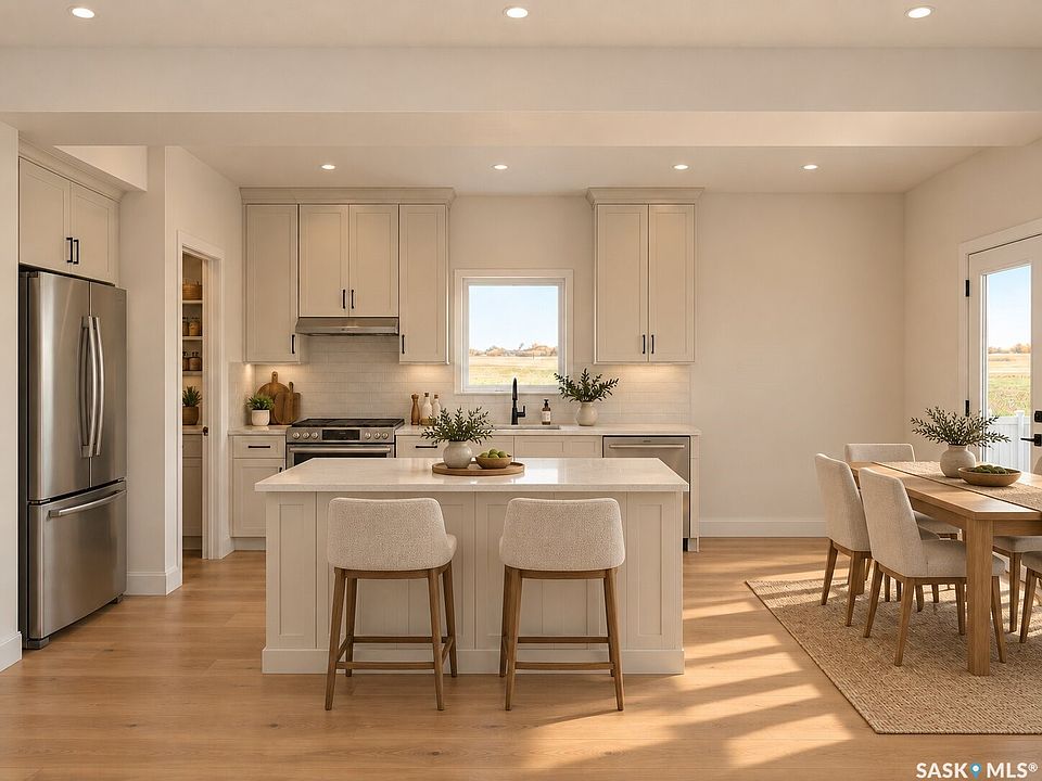 2nd image of 802 Ballesteros Crescent