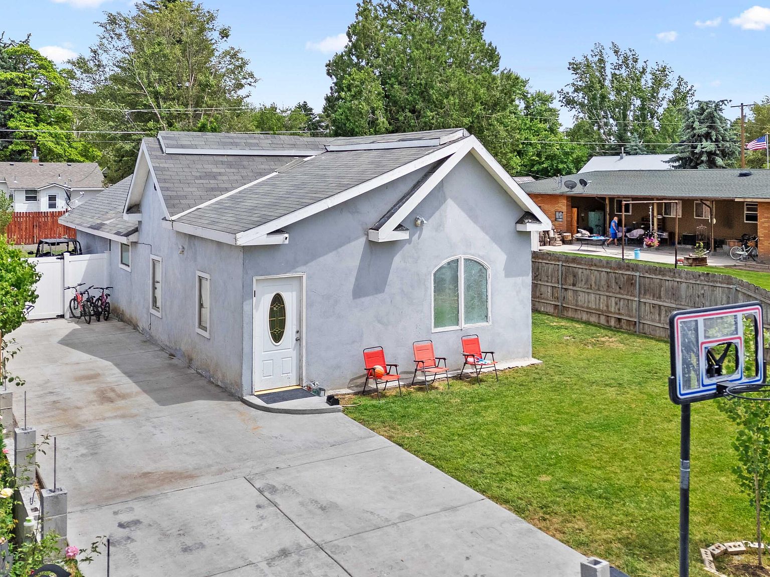 726 Wyoming St, Gooding, ID 83330 | MLS #24-332057 | Zillow
