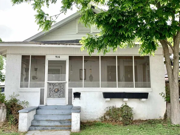 916 4th St, Morgan City, LA 70380