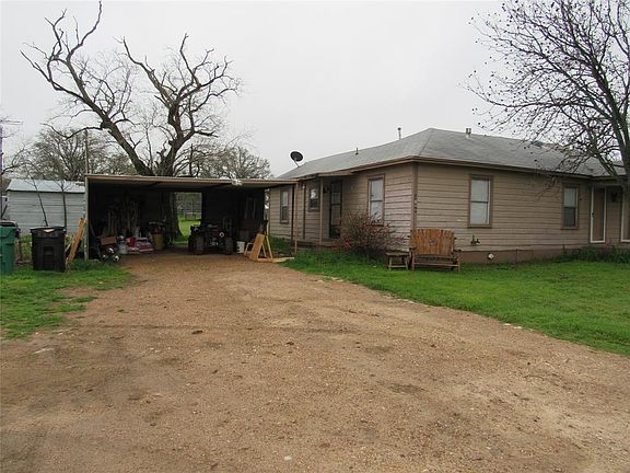 2nd image of 1600 E Highland Ave