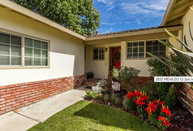 4 bed, 2.5 bath, 1678 sqft, $6,150 — Photo 2