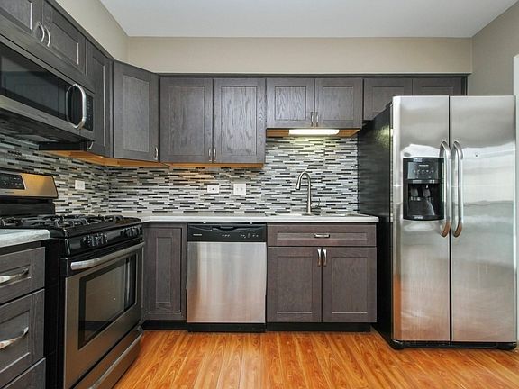 4th image of 22440 Tyler Dr Unit A