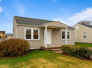 1320 E Pea Ridge Rd, Huntington, WV 25705