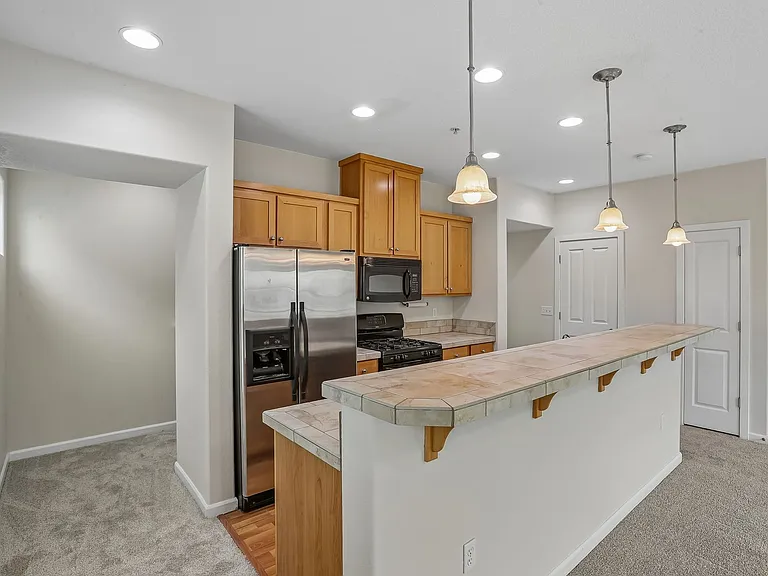 10805 NE Red Wing Way #201 — Photo 12