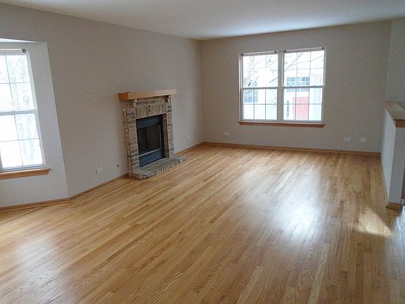 5th image of 2891 N Augusta Dr