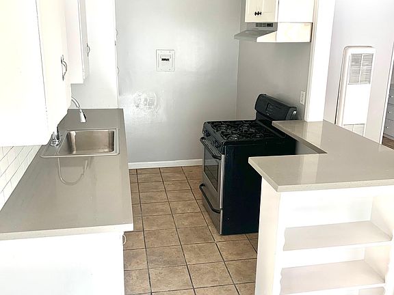 3rd image of 217 N Grandview Ave #217