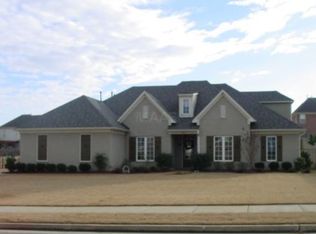 8877 Carriage Creek Rd, Arlington, TN 38002