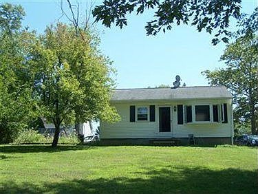 1st image of 5489 Pinehill Dr