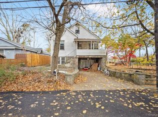 116 Lake Drive, Lake Peekskill, NY 10537