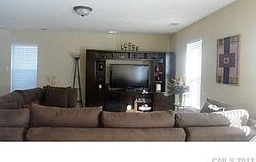 3rd image of 7413 Chesterbrook Ln