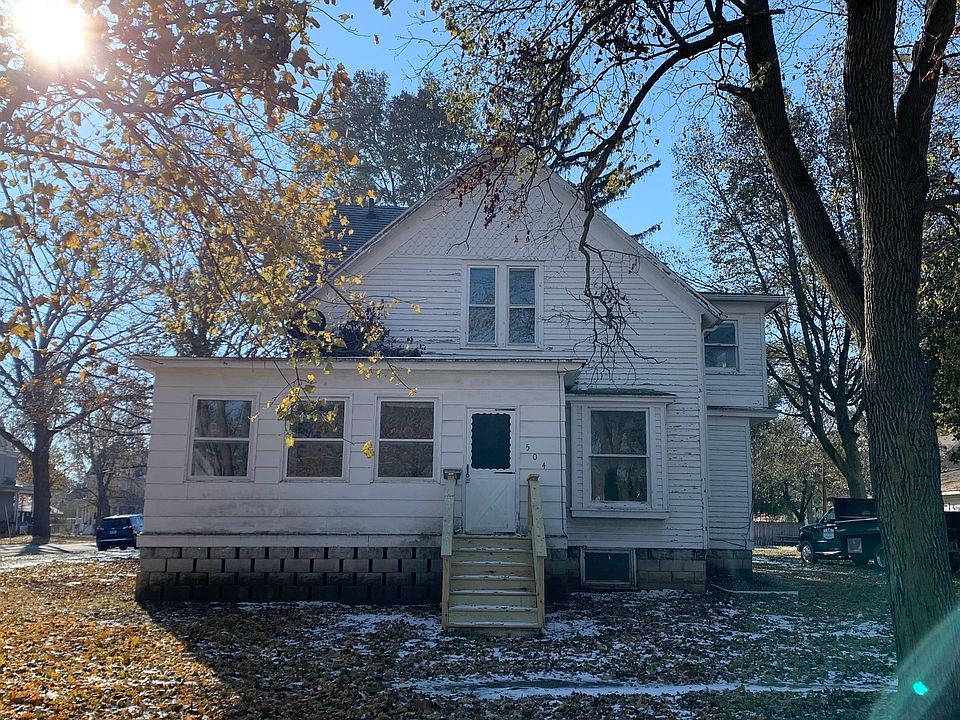 1st image of 504 W Moulton St