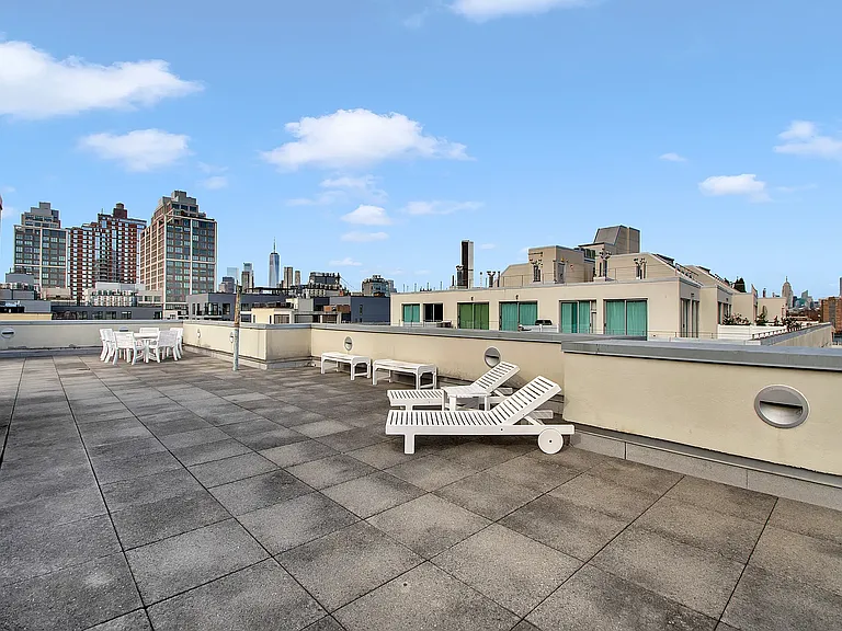109 Gold St #3B — Photo 16