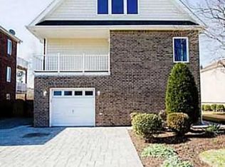 161 S Birdneck Rd, Virginia Beach, VA 23451