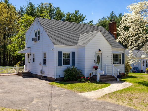 854 Center St, Manchester, CT 06040