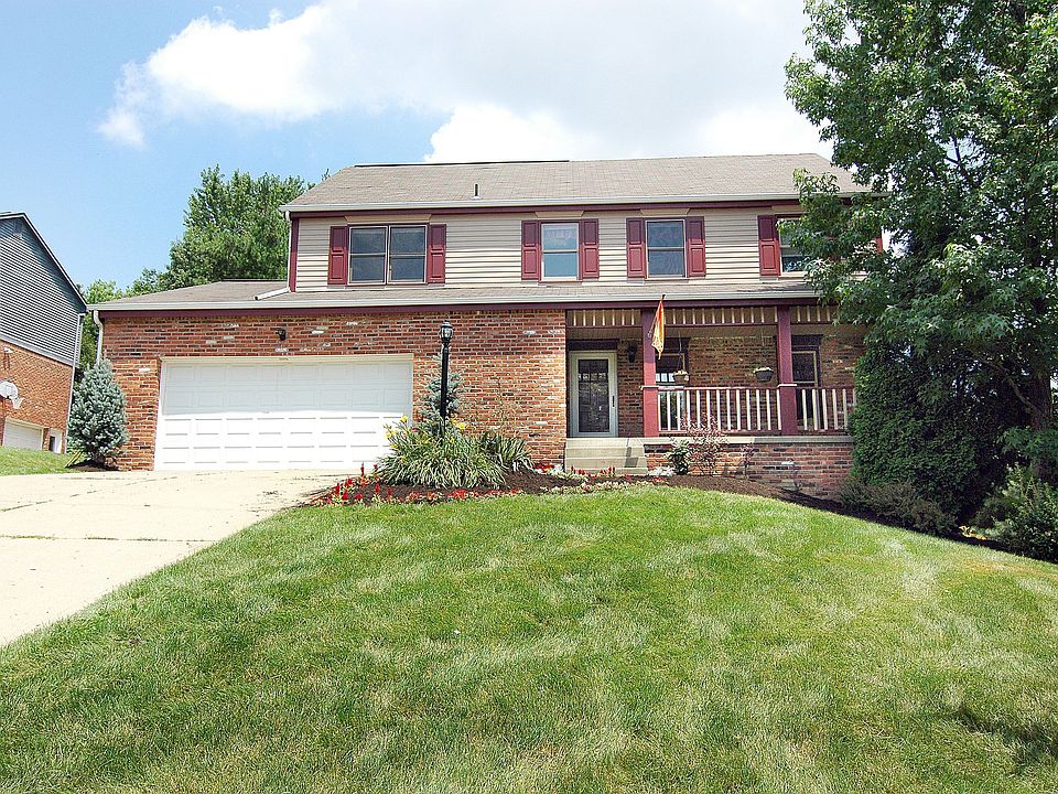 Beautiful Northmont Farms Colonial - Spacious Inside and Out.