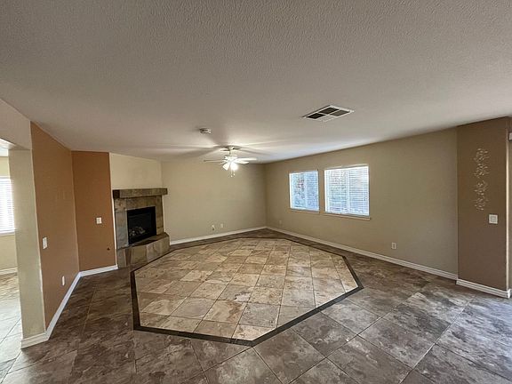 3rd image of 31807 Empresa Cir