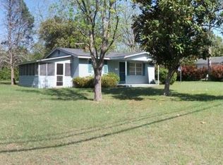 106 S First Ave, Mc Rae, GA 31055