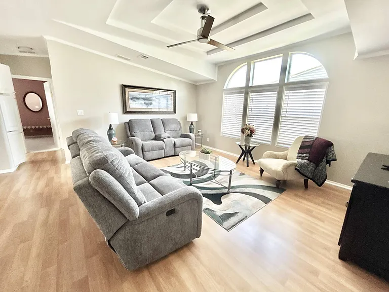 5492 Crane Feather Dr — Photo 4