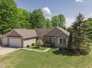 8873 Deer Trl, Frederic, MI 49733