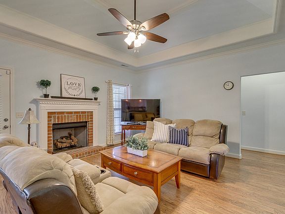 5th image of 7032 Nickalus Way
