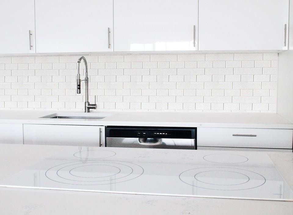 2nd image of 50-56 Broadlawn Park APT 516