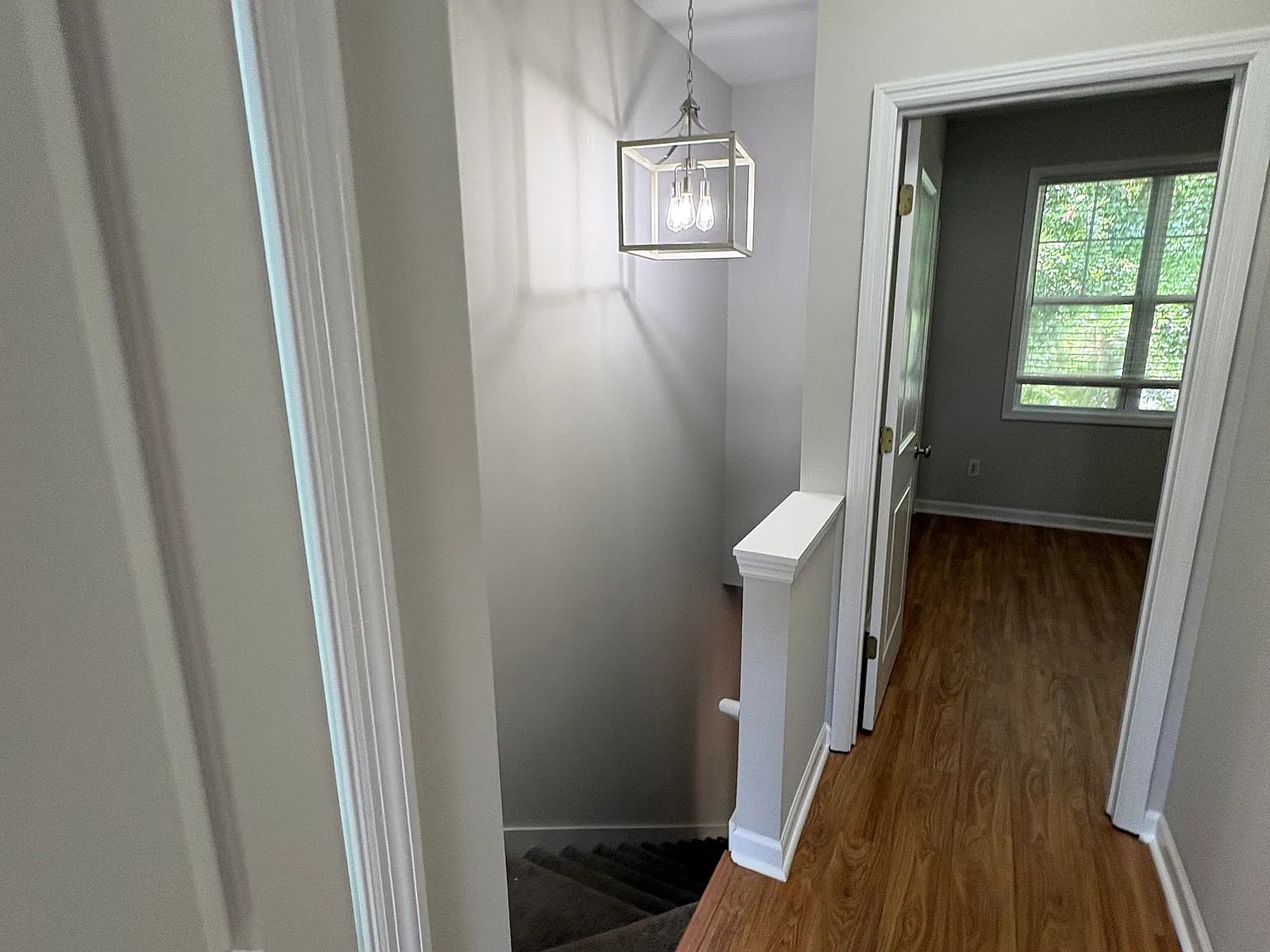 3 bed, 1201 sqft, $1,950 — Photo 4
