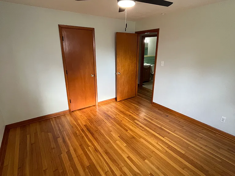 816 Broad Blvd — Photo 12