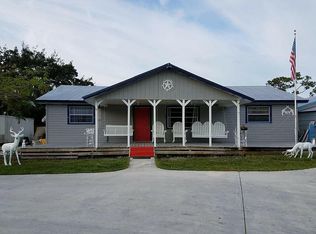 6120 SE Bridge Rd, Hobe Sound, FL 33455