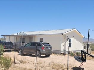 5809 N Elfrida Rd, Golden Valley, AZ 86413