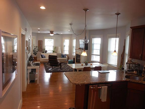 4th image of 84 Tower St Unit 1