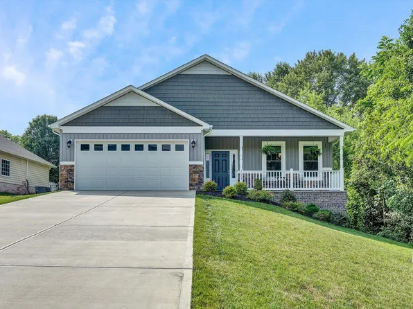 1603 Sterling Place Cir, Roanoke, VA 24012