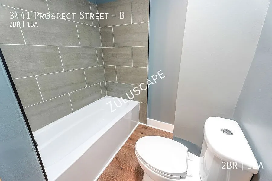 1/2 Off 2/1 Near Historic Fountain Square! — Photo 3