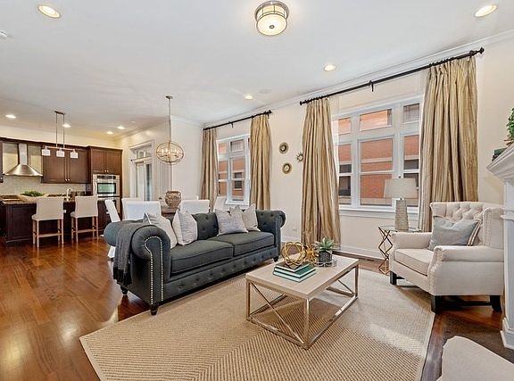 5th image of 3842 N Southport Ave #K