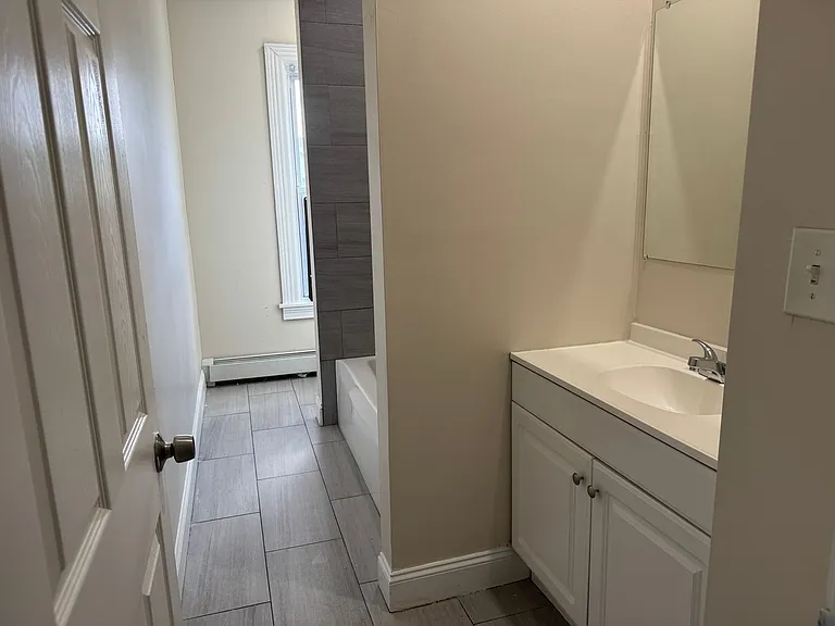 986 Smith St — Photo 13