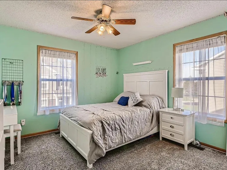 10997 Oak Grove Cir — Photo 16