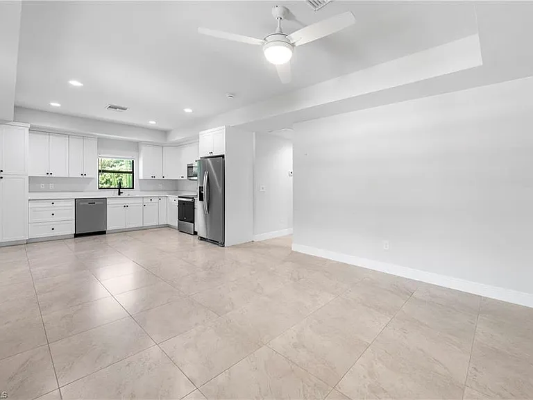 11251 Dean St #53 — Photo 4