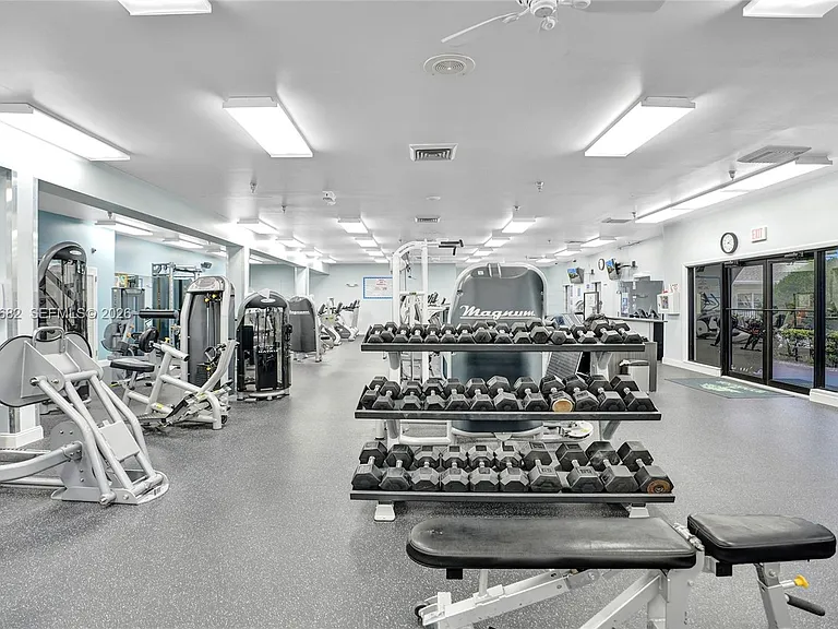 3001 Portofino Isle #K2 — Photo 42
