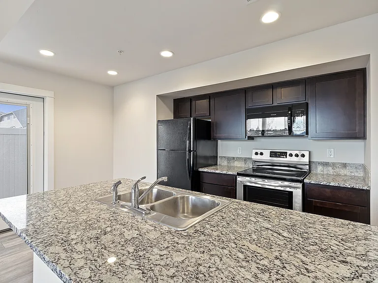 0Kitchen