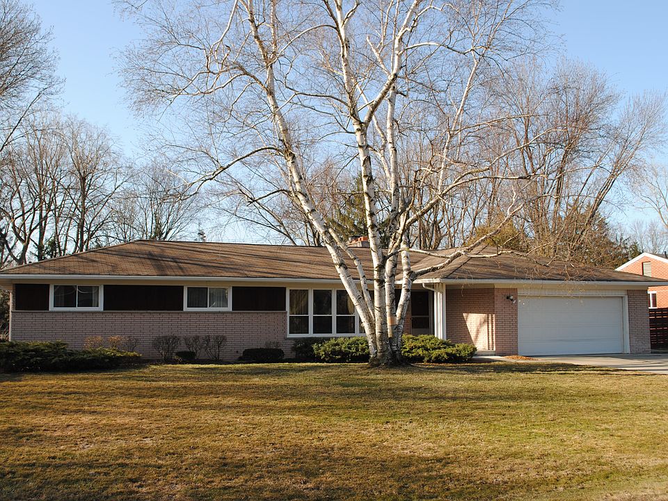 1st image of 32403 Sprucewood St