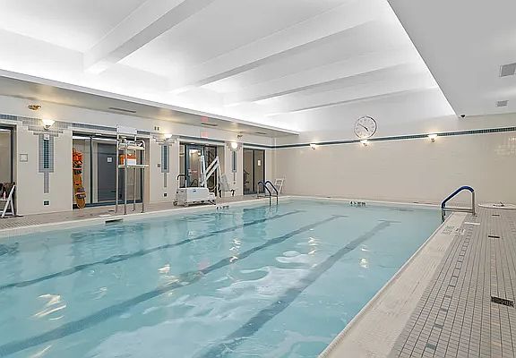 5th image of 201 W 72nd St APT 12J