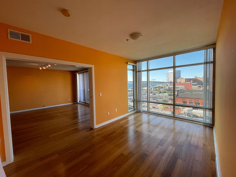 1237 Washington Ave #906 — Photo 6