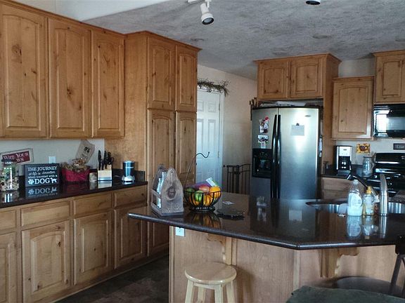 2nd image of 350 Driftwood St
