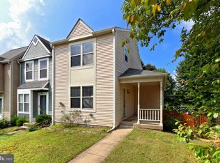 15354 Gatehouse Ter, Woodbridge, VA 22191