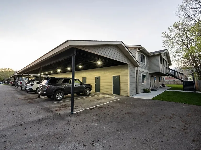 19 Colorado Ave — Photo 16