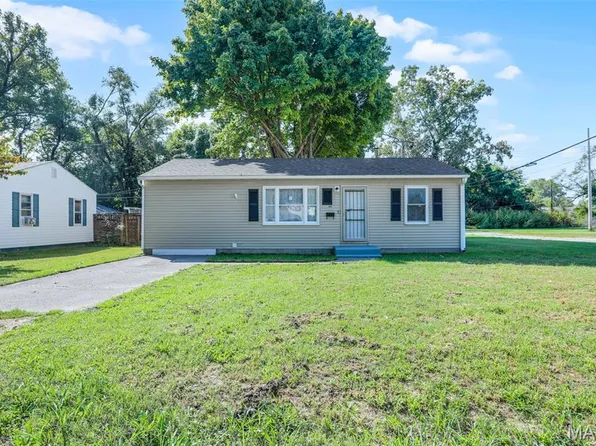 10 Edgar St, Cahokia, IL 62206