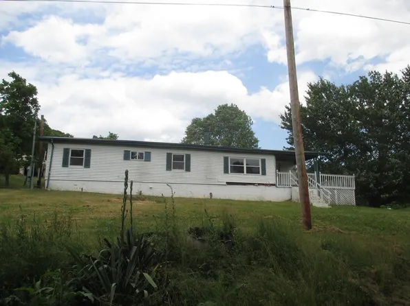 88 Kusch Rd, Scenery Hill, PA 15360