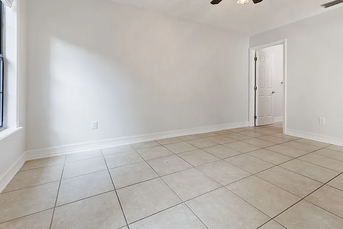 5236 Treetops Dr #104 — Photo 11